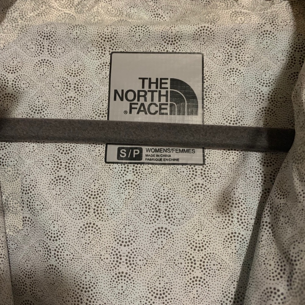 Multicolored Northface Women’s Jacket - image 4